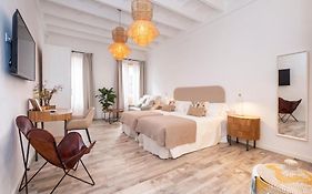 Encant De Boutique Hotel
